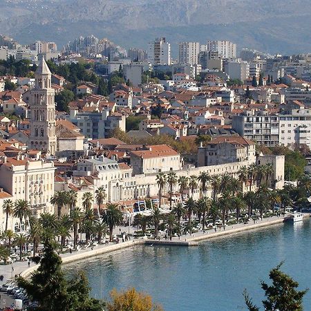 Apartment Barbaresko Σπλιτ Εξωτερικό φωτογραφία